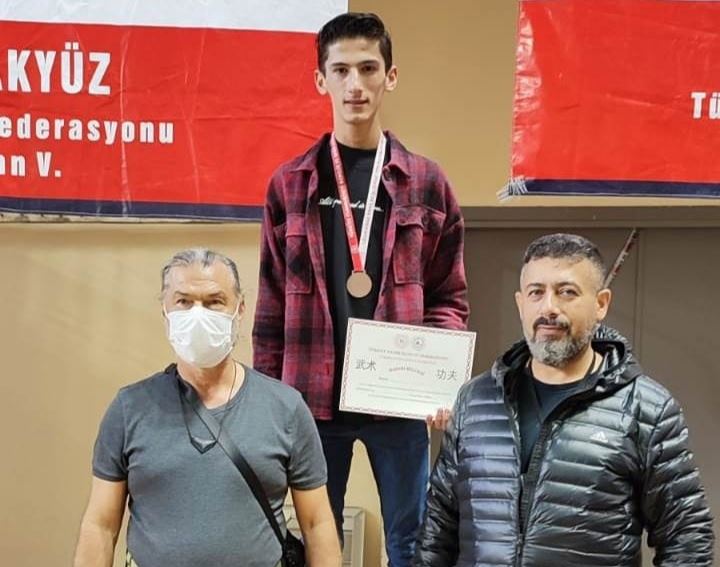 Nusaybin Wushucuları 4 dalda Türkiye Şampiyonu oldu
