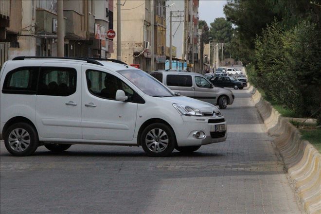 Nusaybin´de Yasağın Duyulmasıyla YDG-H İlçe Çıkış Caddesinde Araçlara El Koydu