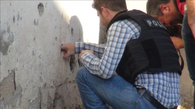 Nusaybin´de Polis Duvarlarda Kurşun Çekirdeği Aradı