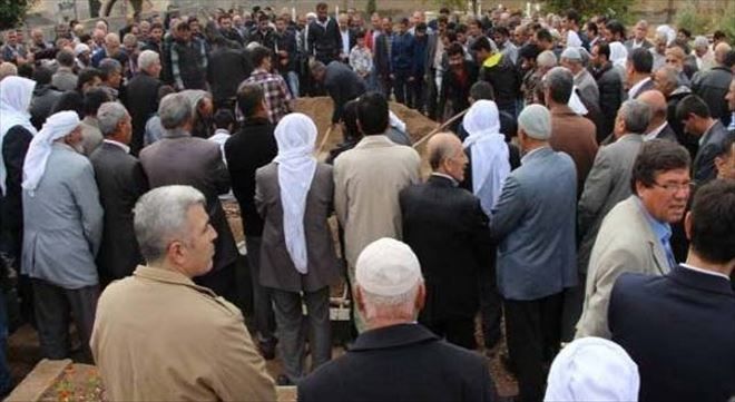 İdil´de öldürülen Ekinci Nusaybin´de defnedildi
