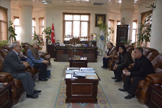 ABD Adana Başkonsolosu Nusaybin Belediyesi´ni ziyaret etti