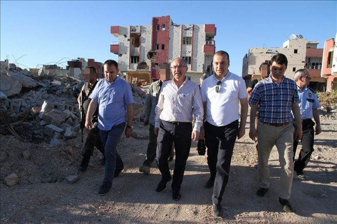 Mardin Valisi Yaman Nusaybin´de incelemelerde bulundu