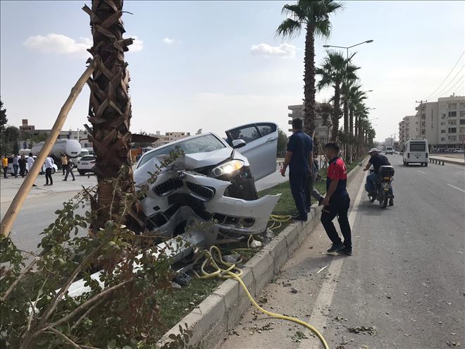 Nusaybin´de hurdaya dönen bu otomobilden sürücü yara almadan kurtuldu