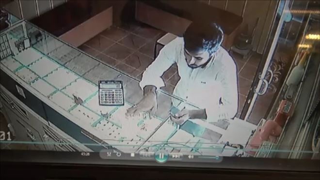 Nusaybin´de Hırsız, 1 saniyede 18 bin liralık altın çaldı