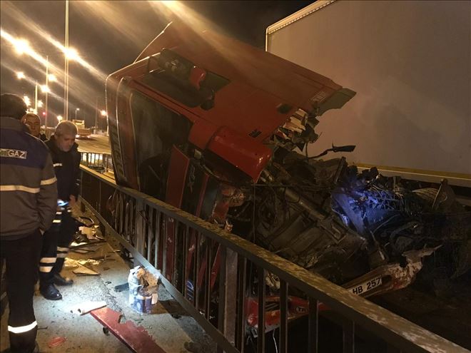 Bu kazasında emniyet kemeri sürücüyü kurtardı