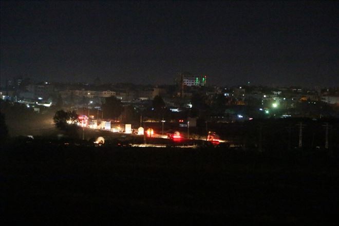 Irak yönünden Suriye´ye gelen ABD konvoyu görüntülendi