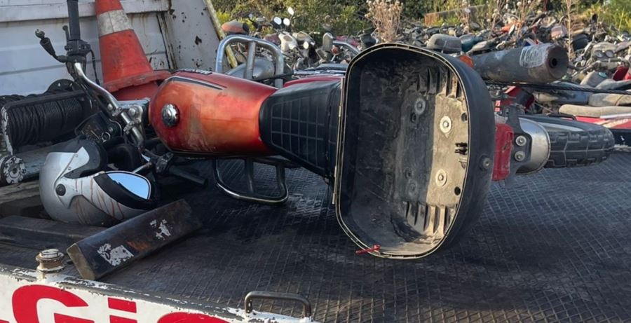 Nusaybin’de Tır ile motosiklet kazasında ağır yaralı kadın öldü