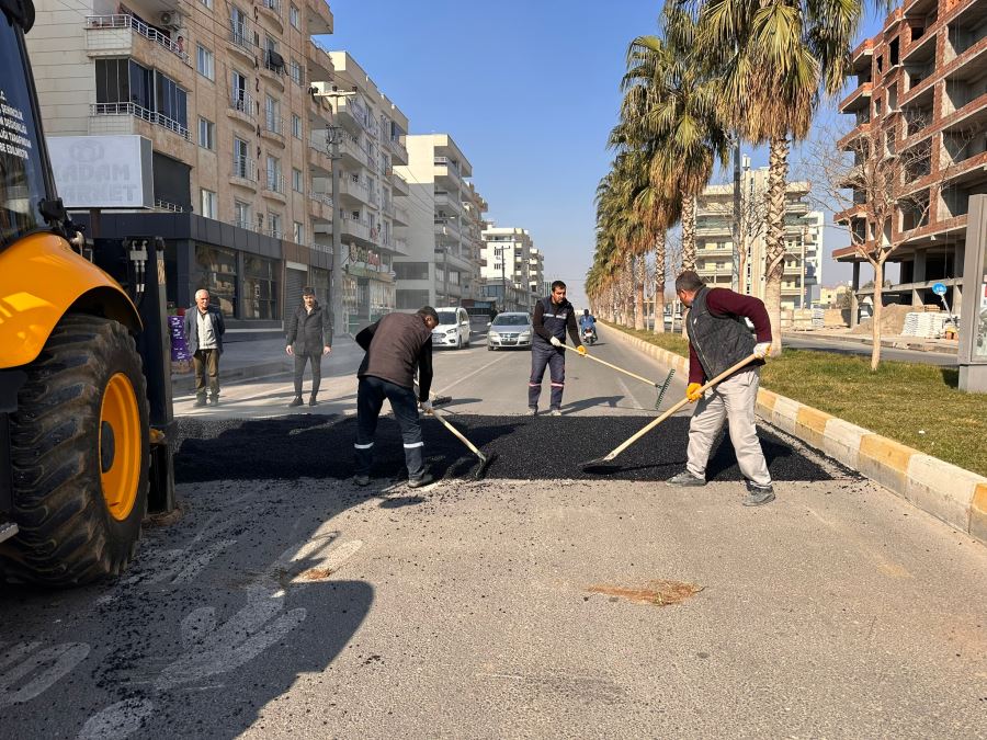 Nusaybin’de en işlek caddede asfalt kasis çalışmaları yapıldı