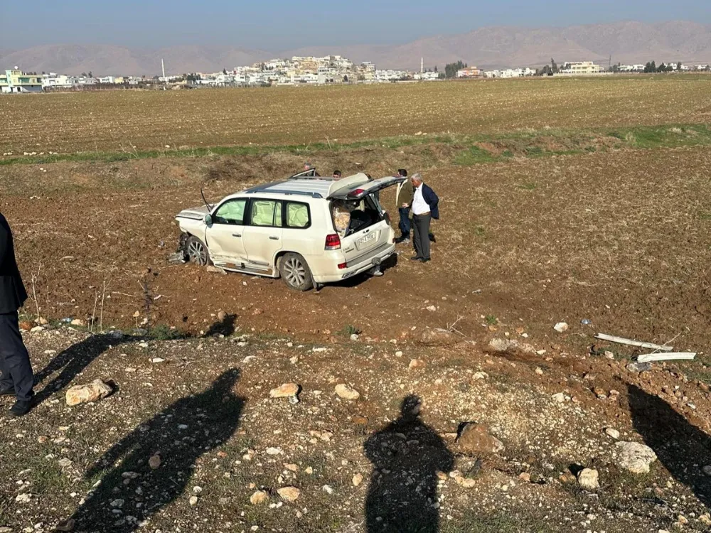 Nusaybin’de cip tarlaya uçtu: 4 Yaralı