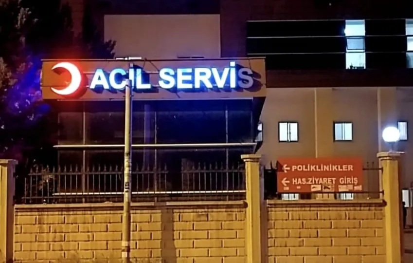 Çıkan kavga sırasında aracın çarptığı 1 kişi ağır yaralandı