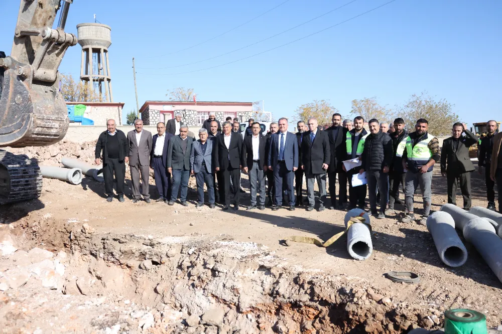 Nusaybin Düzce mahallesi’ne 2,5 kilometrelik atık su hattı çalışması başlatıldı