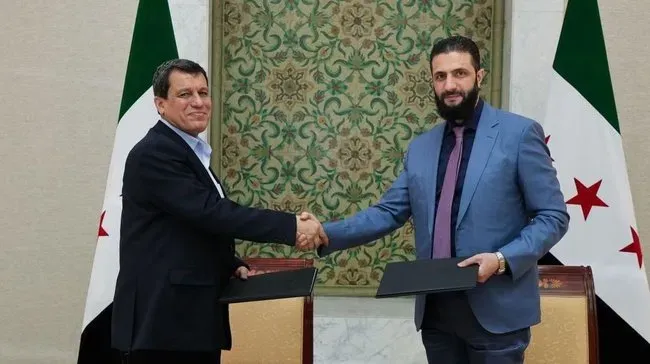 Son dakika: Suriye’de yeni dönem başlıyor! Anlaşma imzalandı: SDG, Suriye ordusuna katılacak