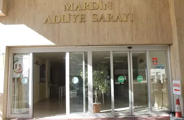 Mardin’de, kuyumculara sahte altın satan şüpheliler serbest