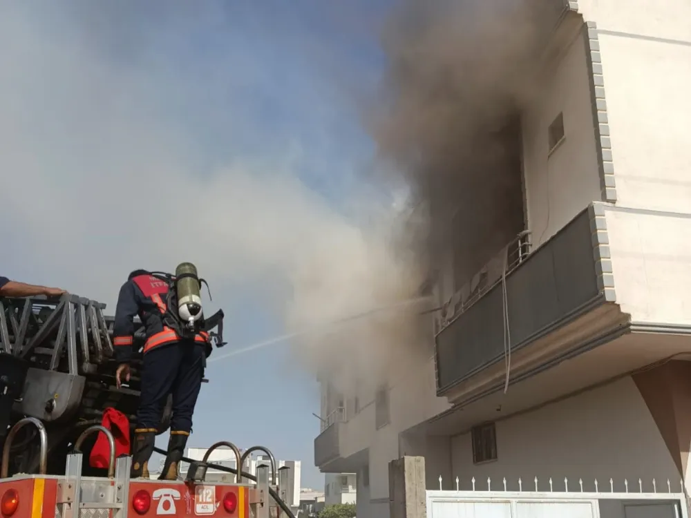 Nusaybin’de Ev Yangını: 1 Kişi Dumandan Etkilendi