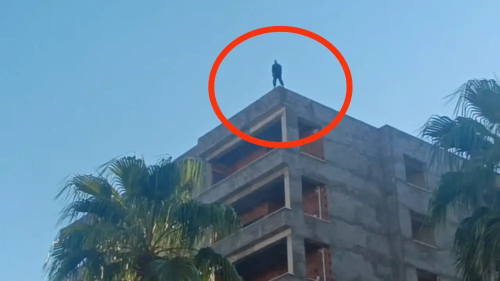 Nusaybin’de intihar girişiminde bulunan genci polis kurtardı