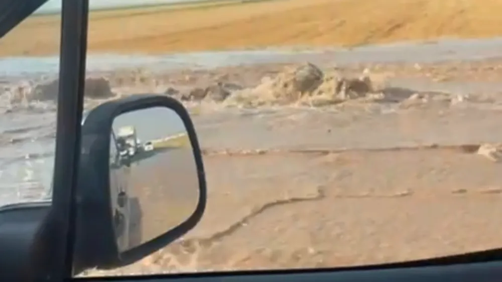 Mardin ve Kızıltepe’ye Su Sağlayan Ana Hat Patladı: İpekyolu Göle Döndü