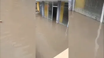 Nusaybin’de sağanak yağış su baskınlarına neden oldu