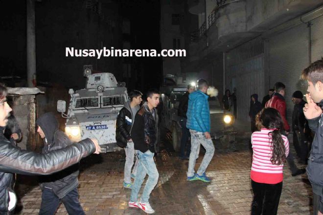 Mahalle Sakinleri Elektrik Arıza Ekibini Rehin Aldı